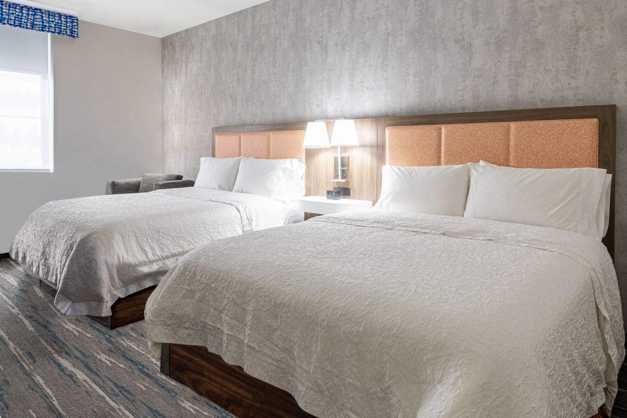 Hampton Inn Knoxville-West At Cedar Bluff Экстерьер фото