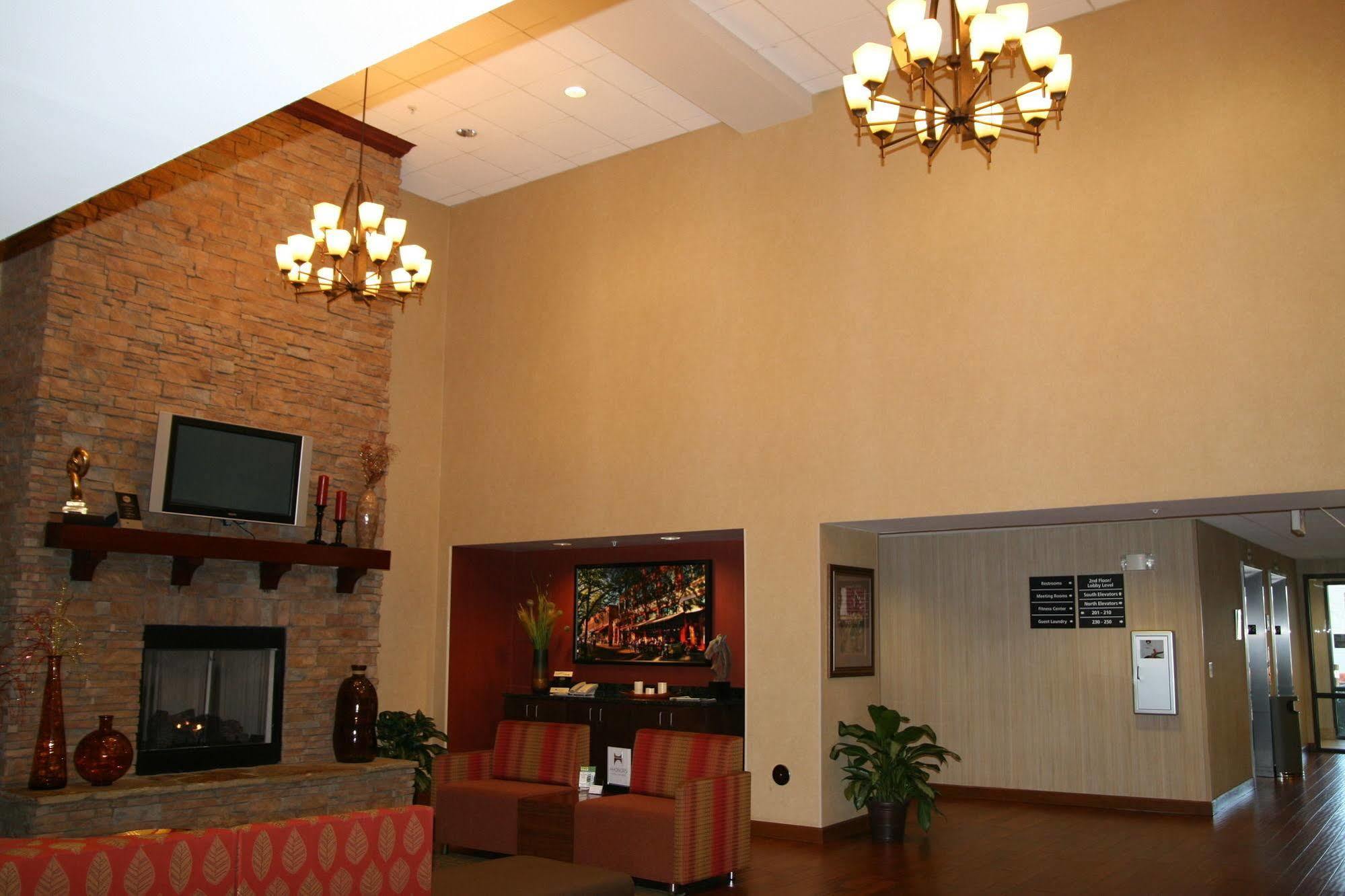 Hampton Inn Knoxville-West At Cedar Bluff Экстерьер фото
